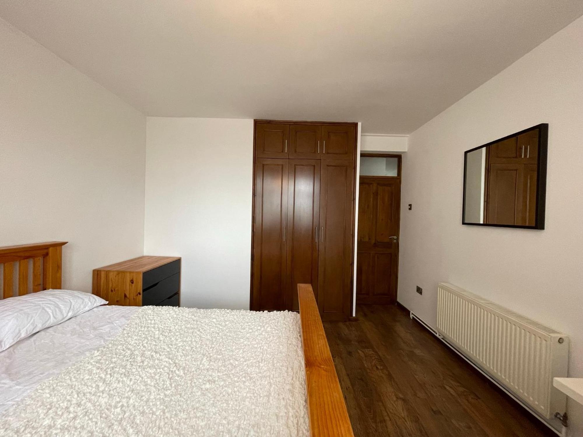 2 Bedrooms 2 Stations London Exterior foto